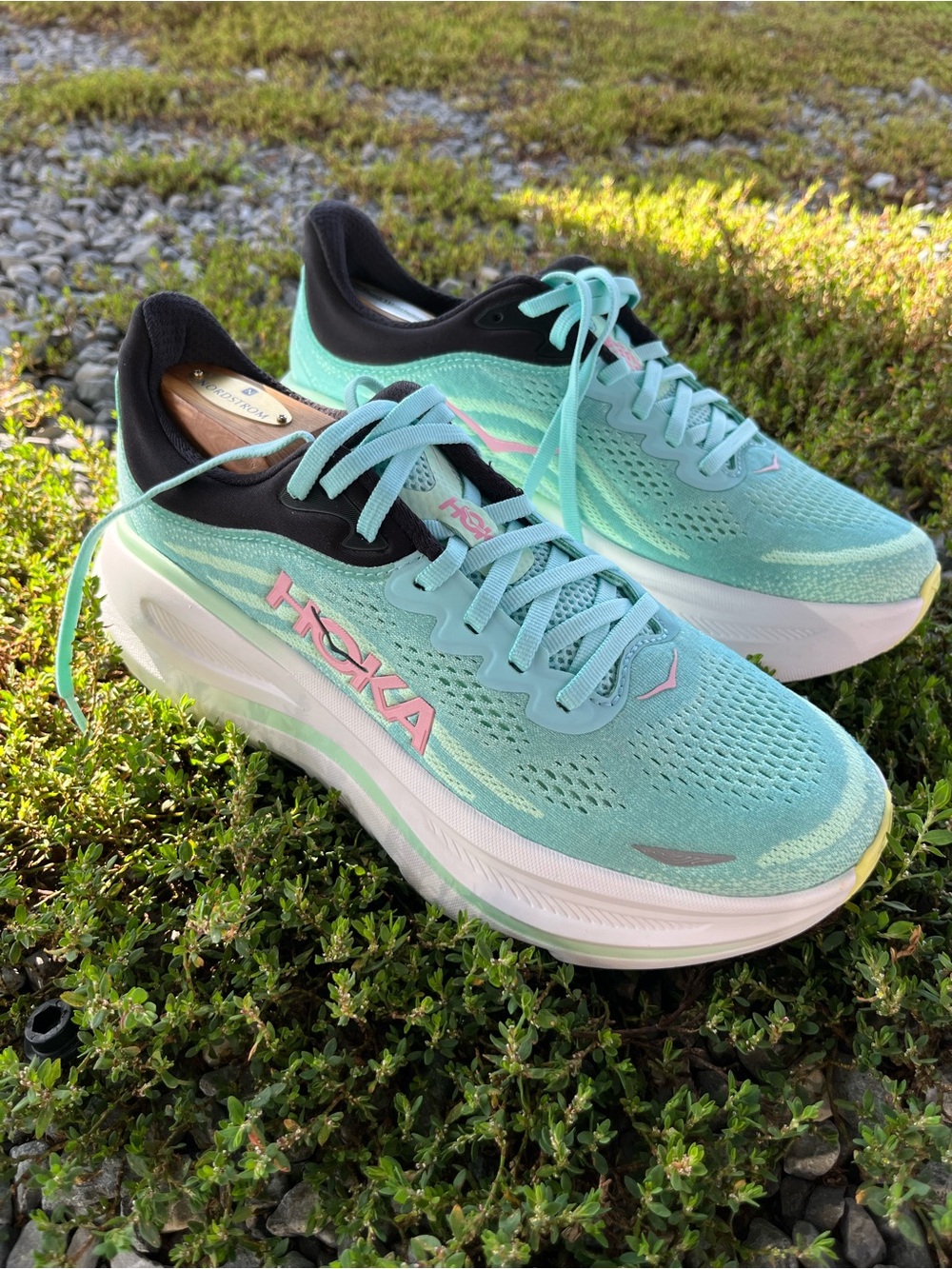 Hoka One Bondi 9
Super Comfort/Athletic
Medical Field Shoes
Size 8.5 for Women